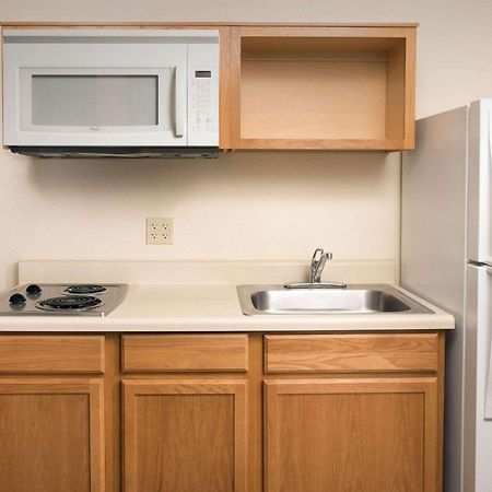Woodspring Suites Midland Zewnętrze zdjęcie