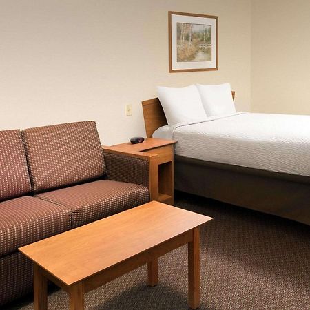 Woodspring Suites Midland Zewnętrze zdjęcie