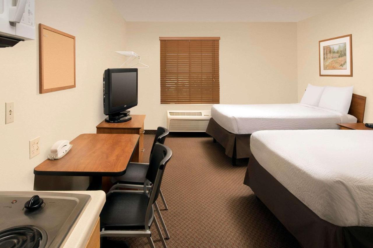 Woodspring Suites Midland Zewnętrze zdjęcie