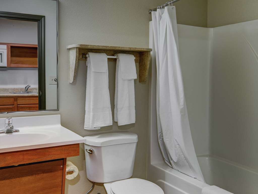 Woodspring Suites Midland Pokój zdjęcie