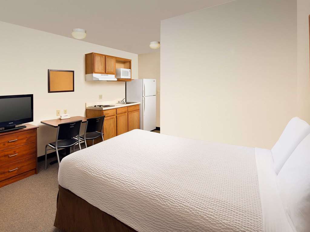 Woodspring Suites Midland Pokój zdjęcie
