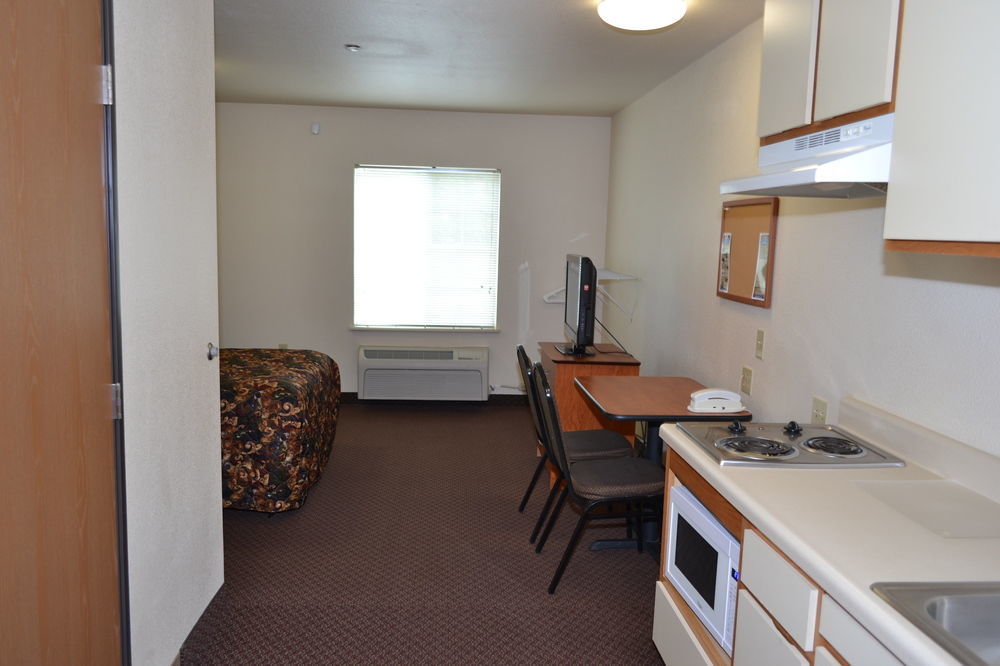 Woodspring Suites Midland Zewnętrze zdjęcie