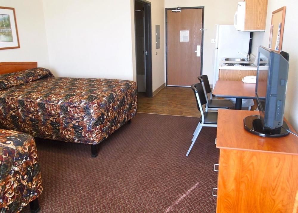 Woodspring Suites Midland Zewnętrze zdjęcie
