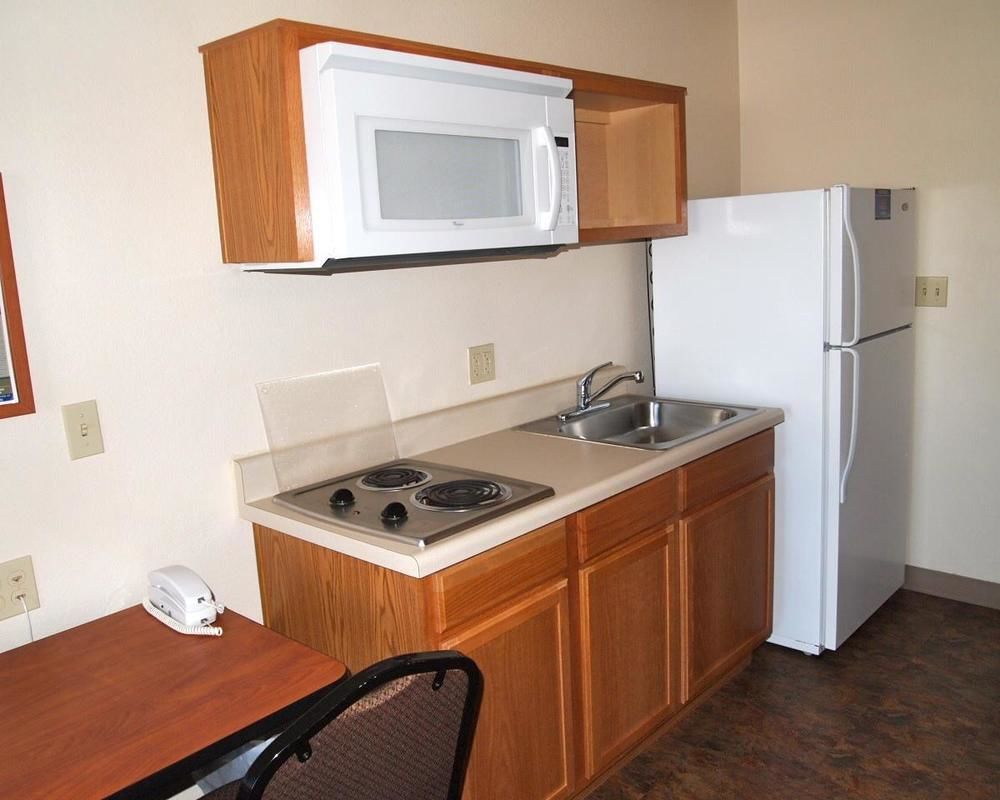 Woodspring Suites Midland Zewnętrze zdjęcie