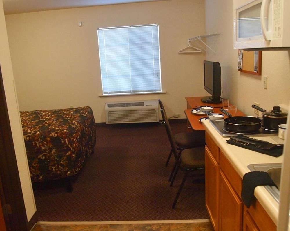 Woodspring Suites Midland Zewnętrze zdjęcie
