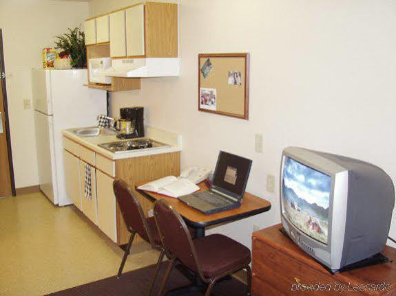 Woodspring Suites Midland Pokój zdjęcie