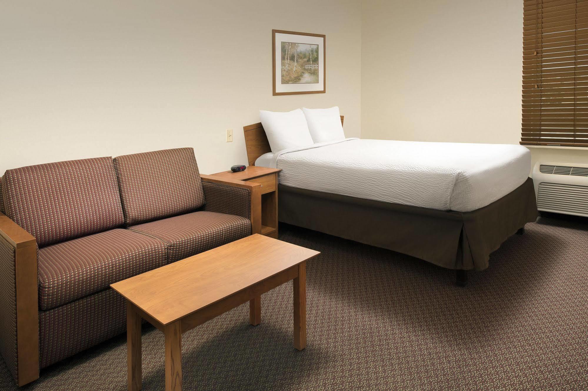Woodspring Suites Midland Zewnętrze zdjęcie