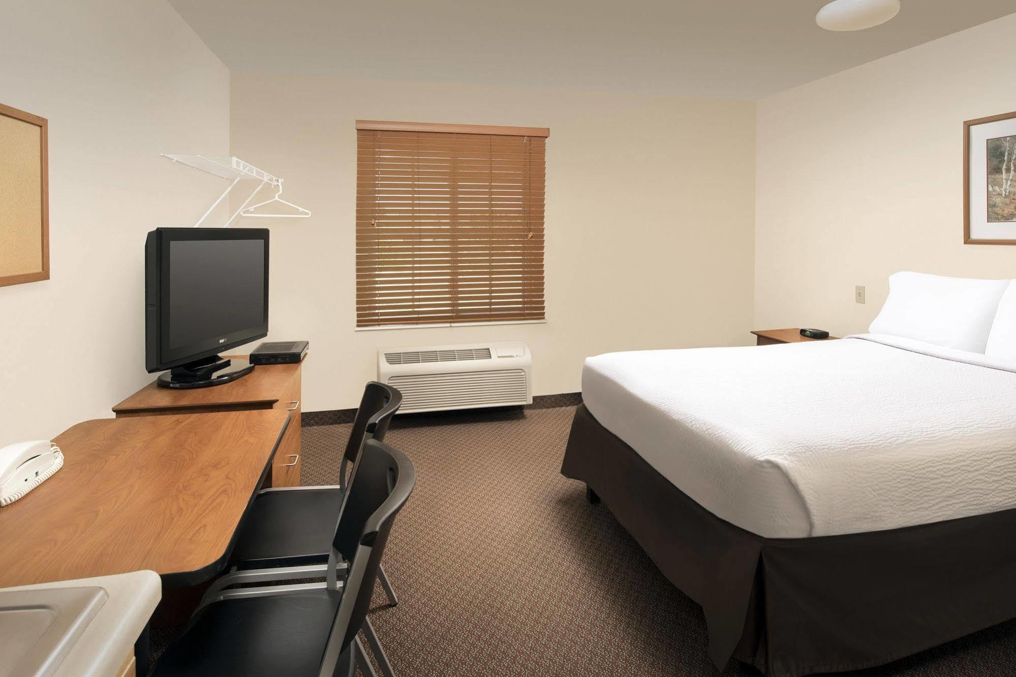 Woodspring Suites Midland Zewnętrze zdjęcie